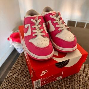 Kids dunks